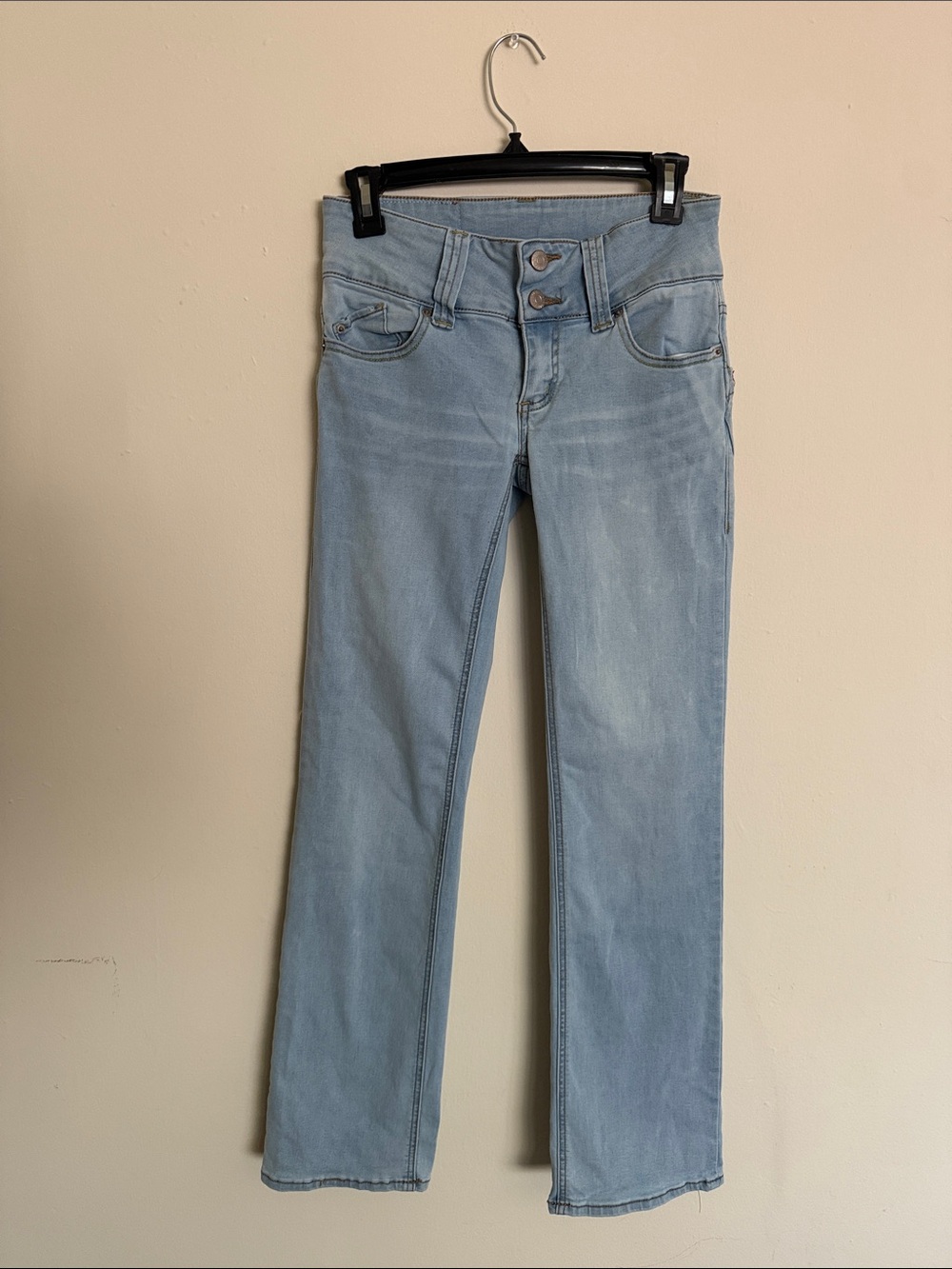 2000s Vintage Light Blue Low-Rise Flare Jeans for Women